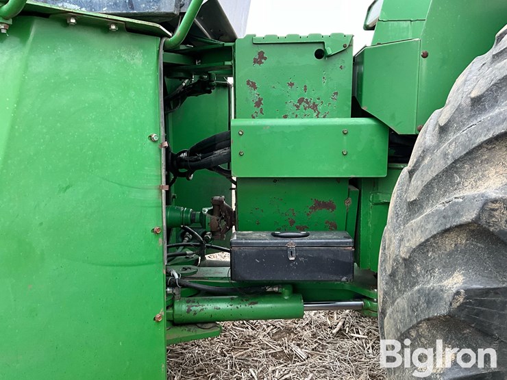 1989-john-deere-8960-image-11