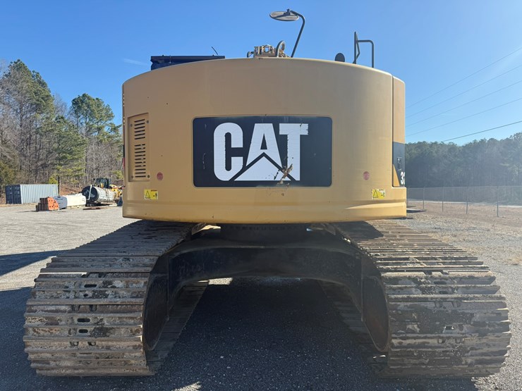 caterpillar-328d-image-4