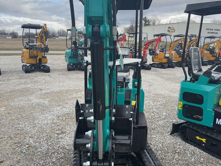 2026-cfg-industry-mh12rx-image-5