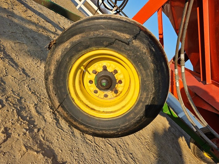 john-deere-1075-image-21