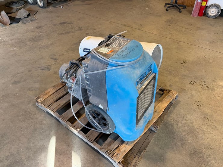 lp-heaters-and-drizair-dehumidifier-image-2