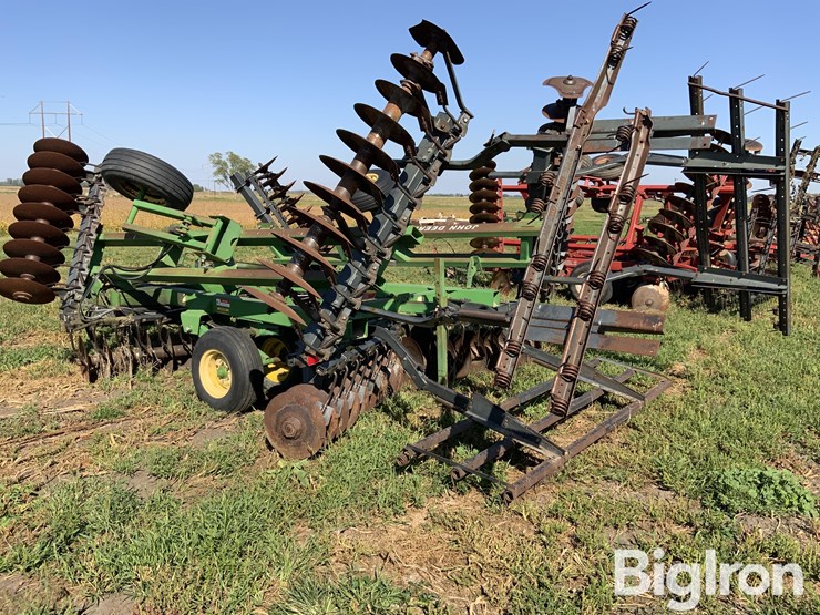 john-deere-630-image-7