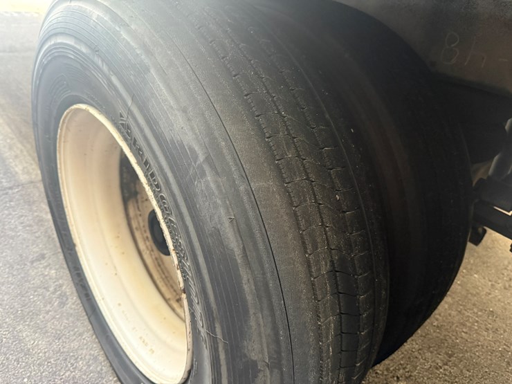 2005-great-dane-53-image-31