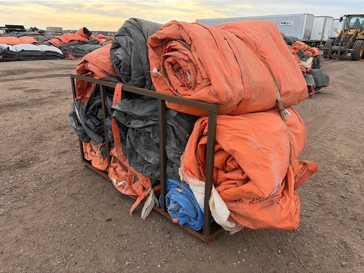 assortment-of-concrete-blankets-image-2