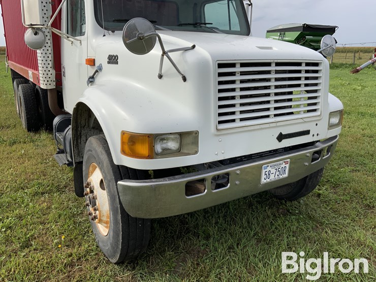 1998-international-4900-image-10