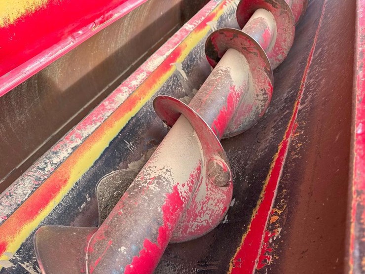 hinicker-5620-flail-mower-image-38