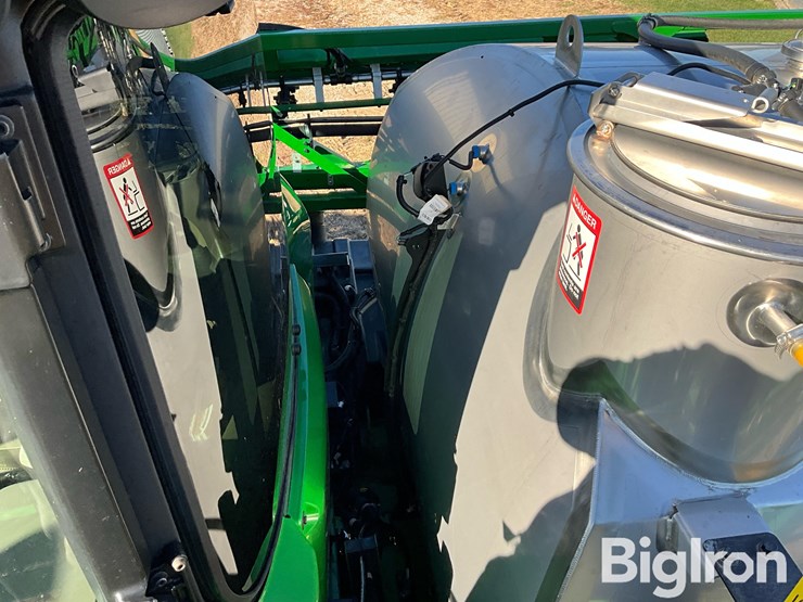 2021-john-deere-r4038-image-14