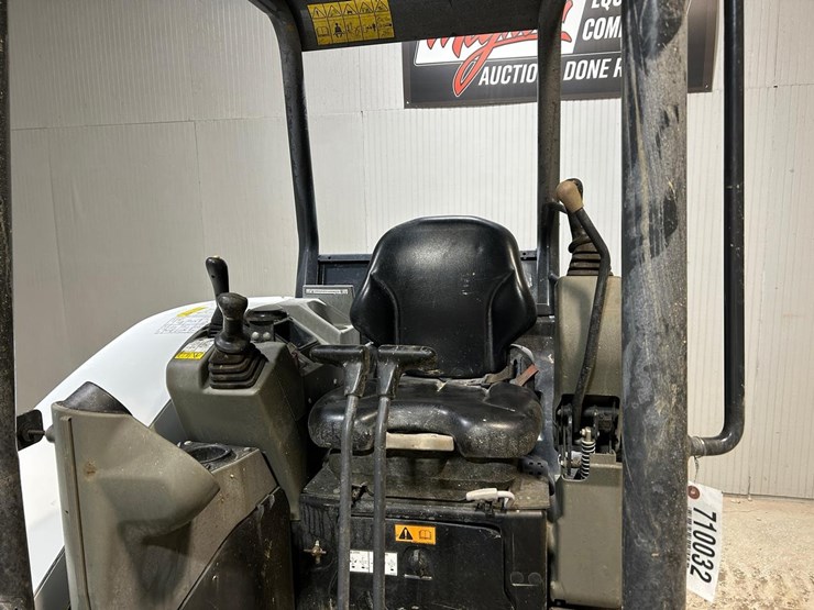 2018-bobcat-e32i-image-17