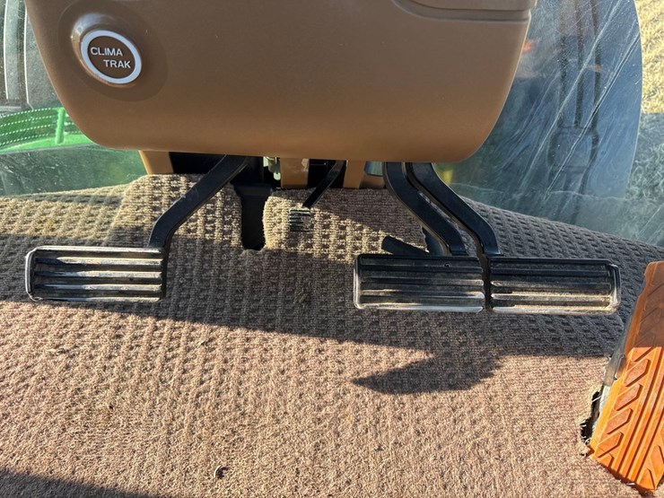 2010-john-deere-7830-image-89