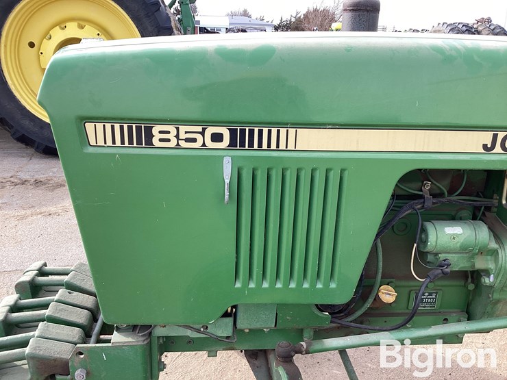 1981-john-deere-850-image-12