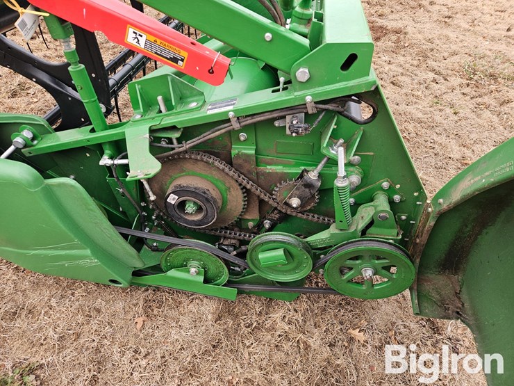 2018-john-deere-630f-image-13