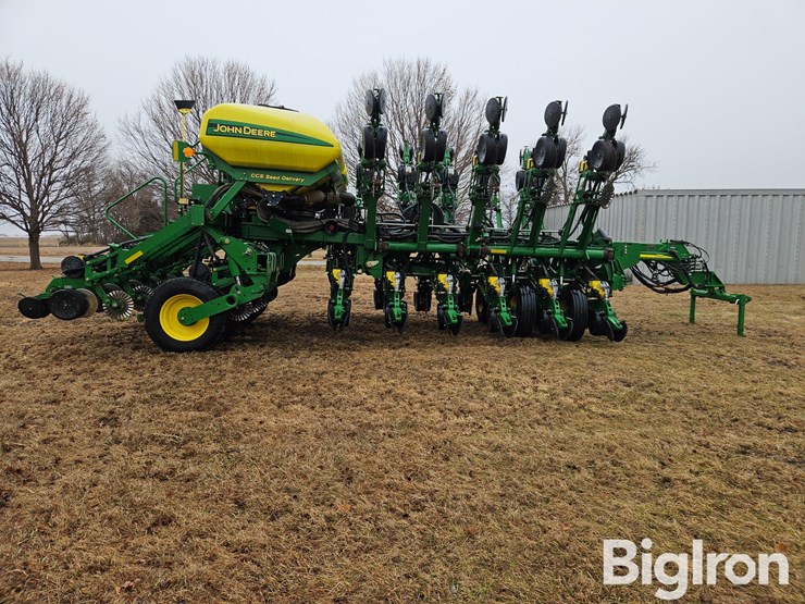 2012-john-deere-1790-ccs-image-4