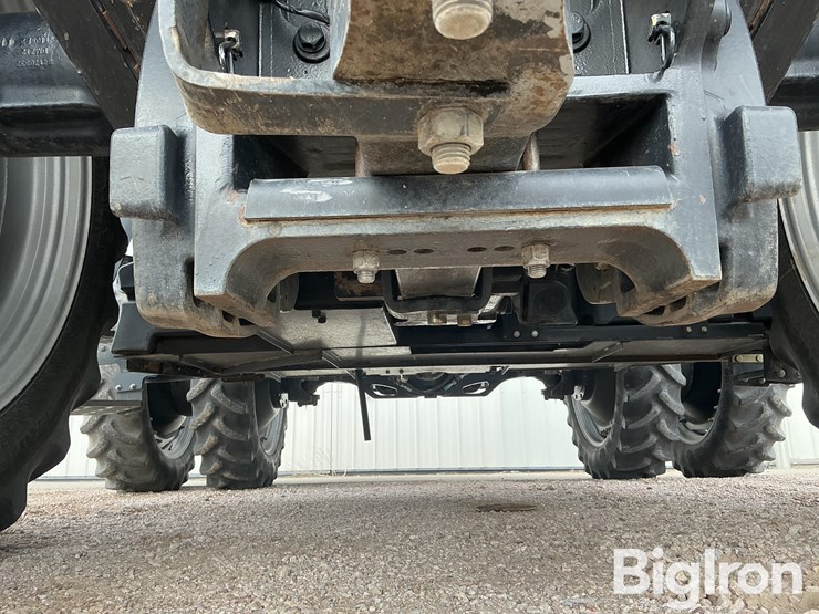 2015-case-ih-magnum-310-image-19