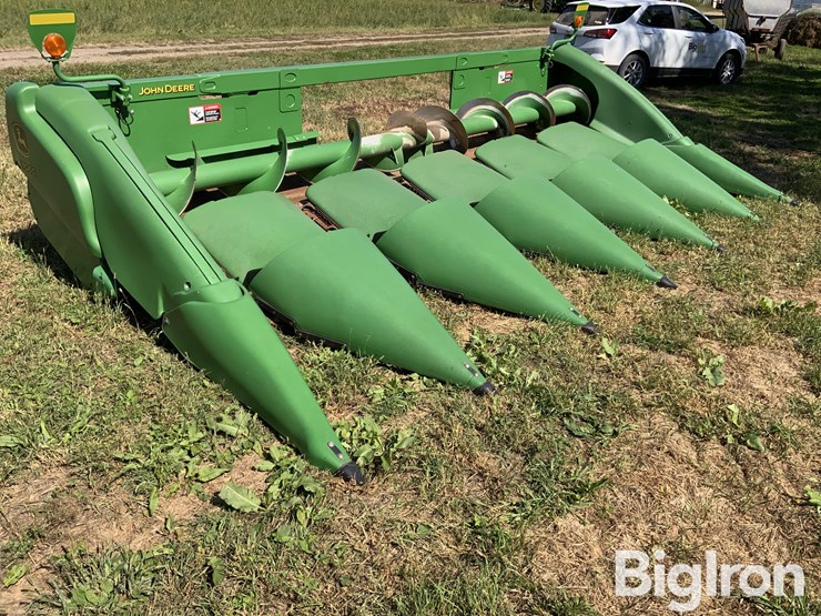 2020-john-deere-706c-image-3