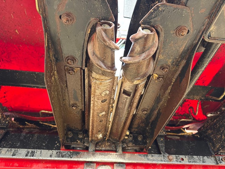 case-ih-2208-image-32