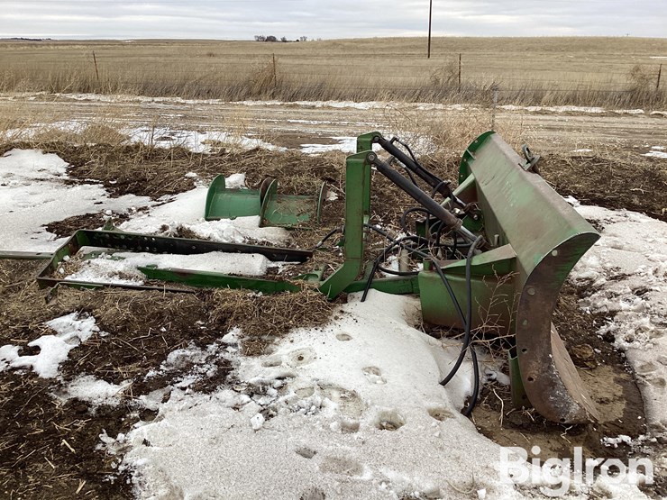 john-deere-534-image-4