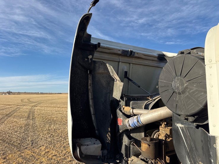 1998-international-9100-image-104