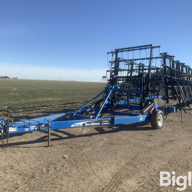 NEW HOLLAND SG320