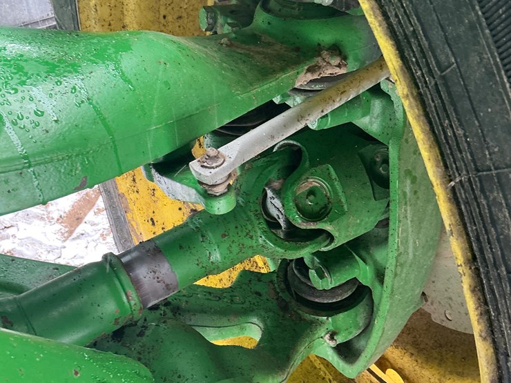2017-john-deere-8370r-image-9
