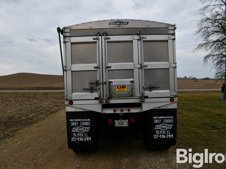 2006-international-7400-image-6