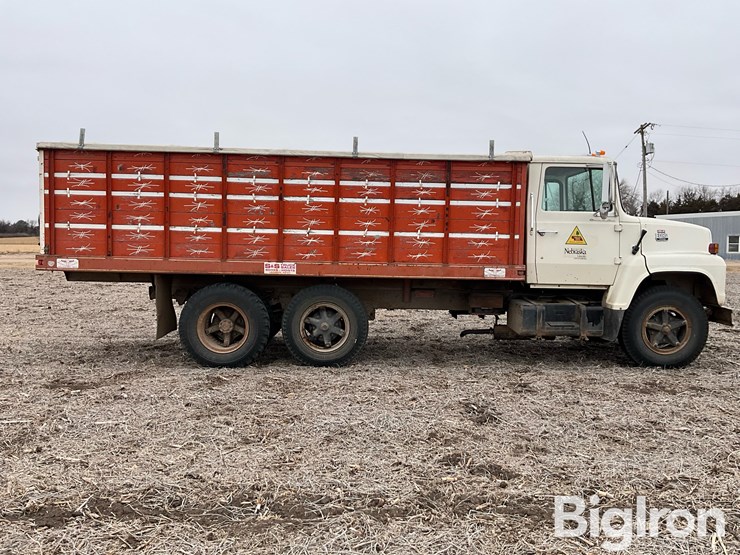 1979-ford-ln700-image-4