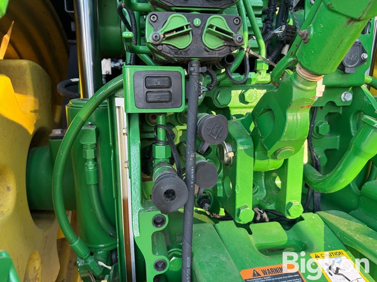 2012-john-deere-7230r-image-18