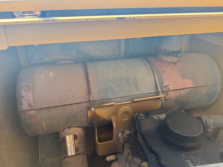 caterpillar-328d-image-53