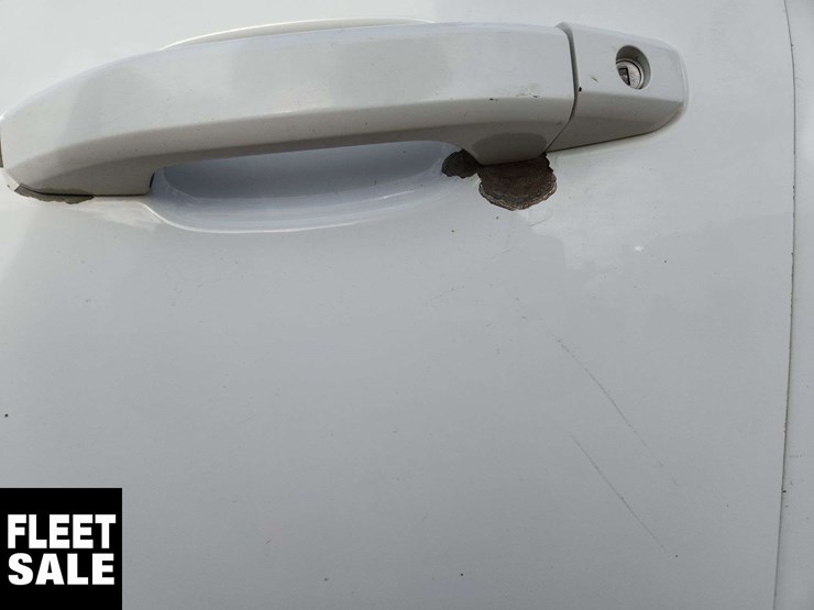 2015-gmc-sierra-3500hd-image-35