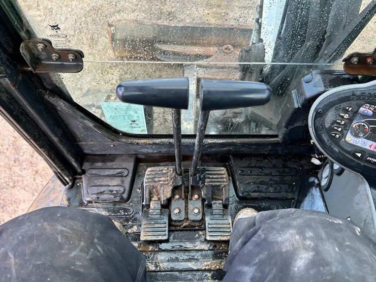 2019-bobcat-e55-image-23