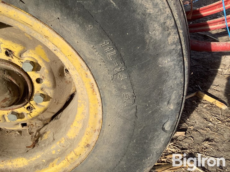 1981-new-holland-315-image-9