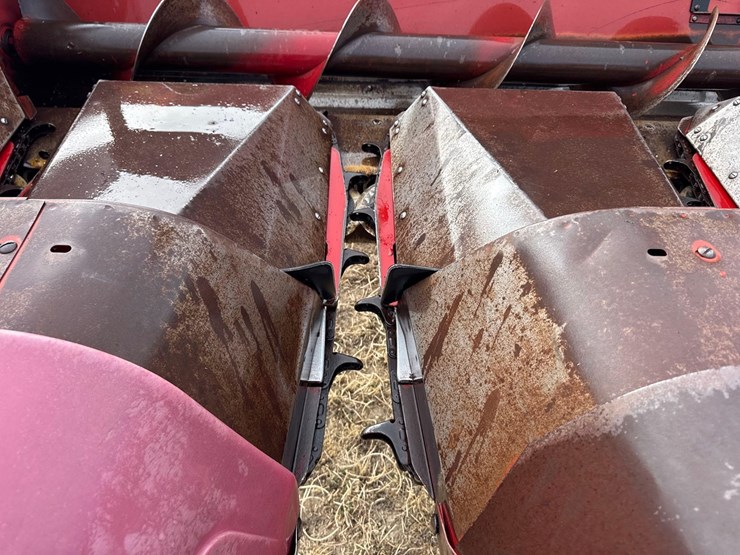 case-ih-1083-image-26