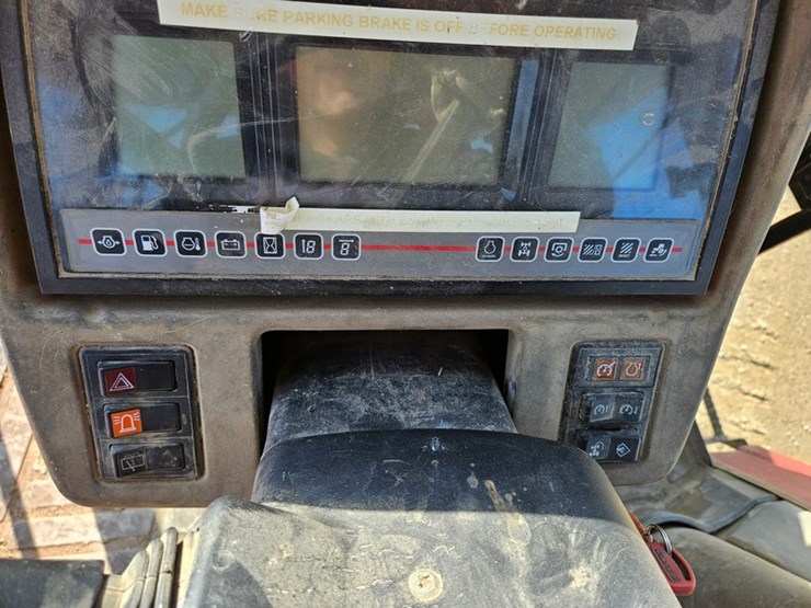 case-ih-mxm175-image-37