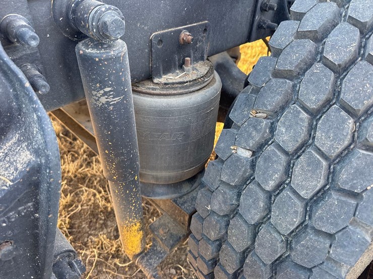 1999-international-60-image-66