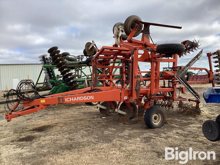 1992-richardson-6x5-image-8