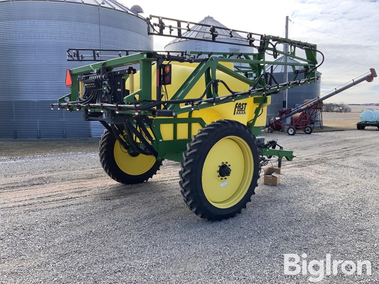 2011-fast-7420-image-5