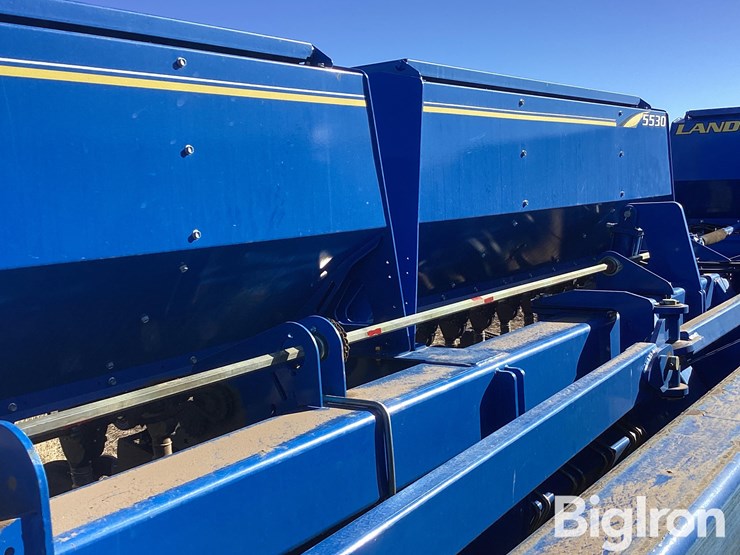 2012-landoll-5530-image-12