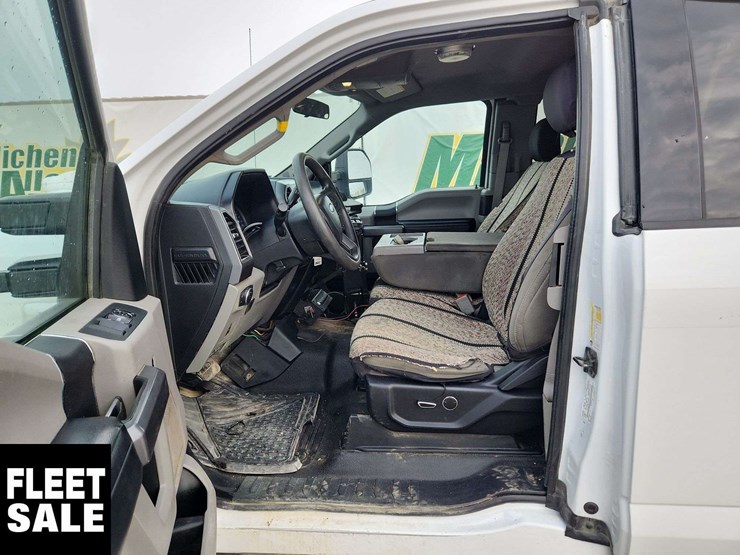 2019-ford-f350-image-16