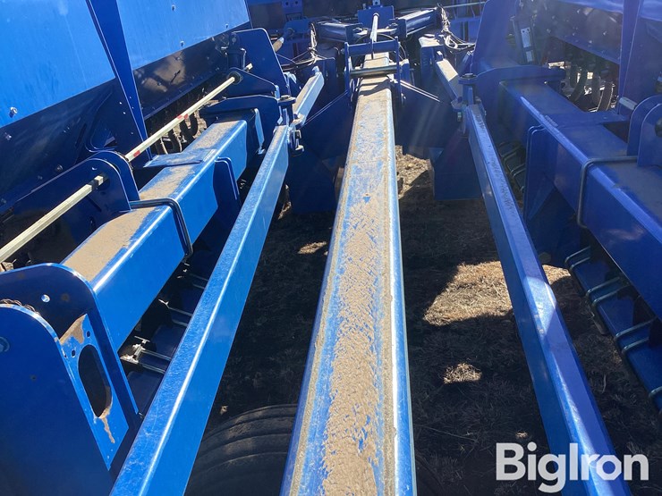 2012-landoll-5530-image-13