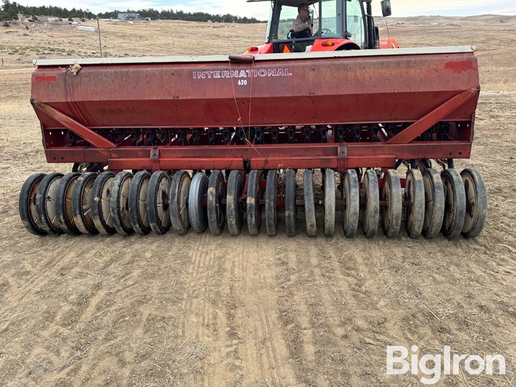 international-620-image-6