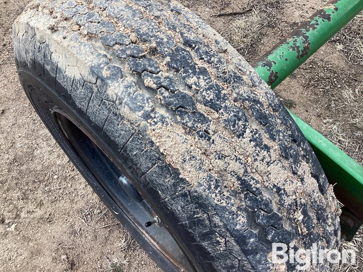 john-deere-30-image-11