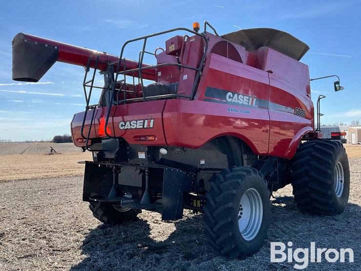 2011-case-ih-5088-image-5