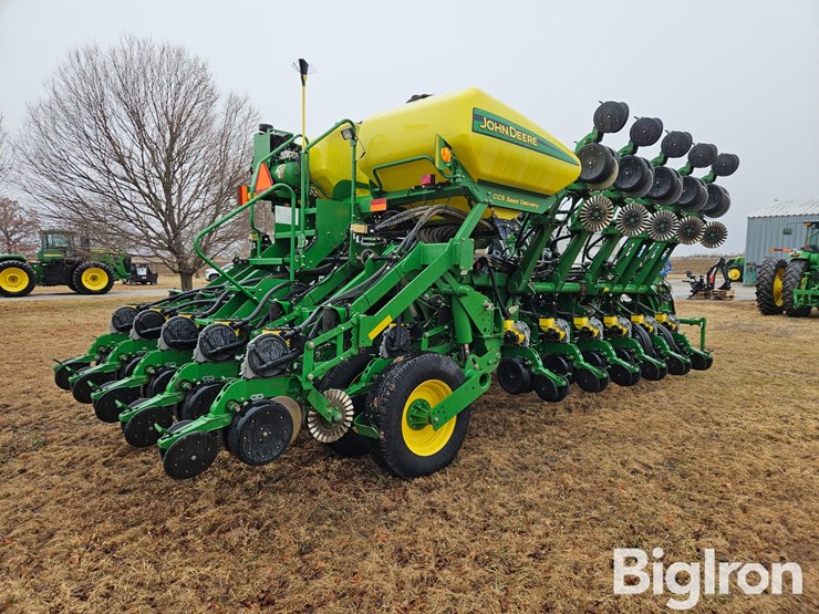 2012-john-deere-1790-ccs-image-5