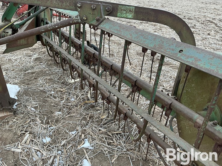 john-deere-350-image-15