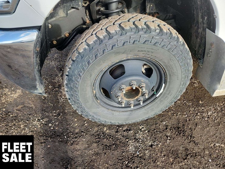 2013-ram-3500-slt-image-33