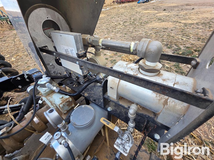 moore-built-12r30-image-10