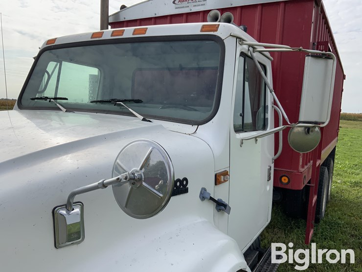 1998-international-4900-image-9