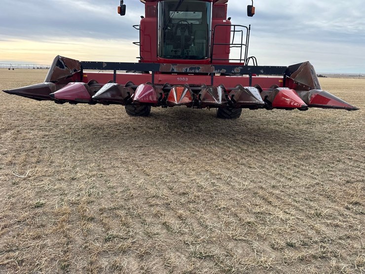 case-ih-1083-image-2