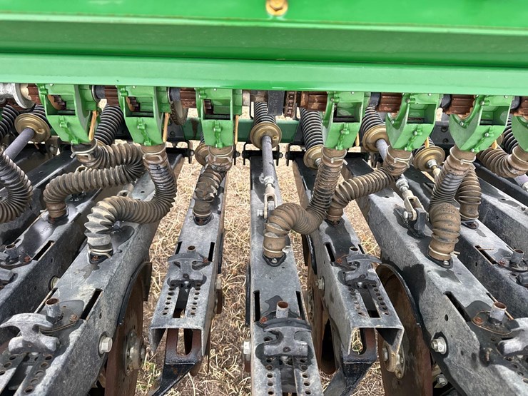 great-plains-1300-image-35