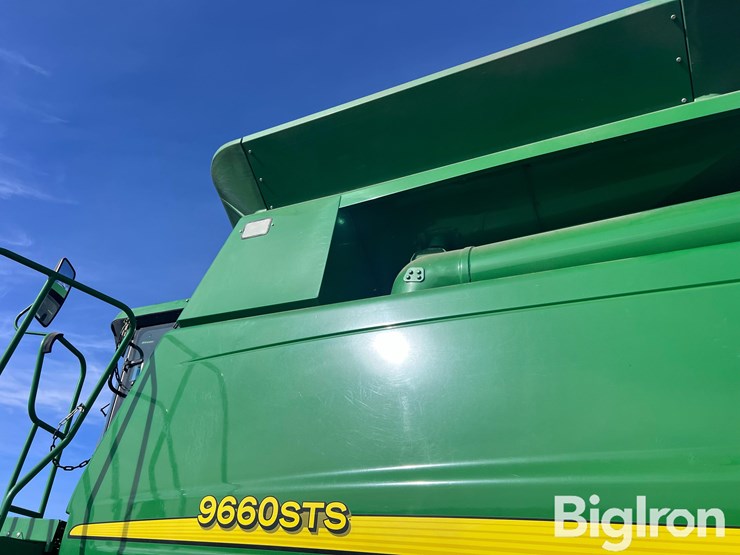 2005-john-deere-9660-sts-image-16