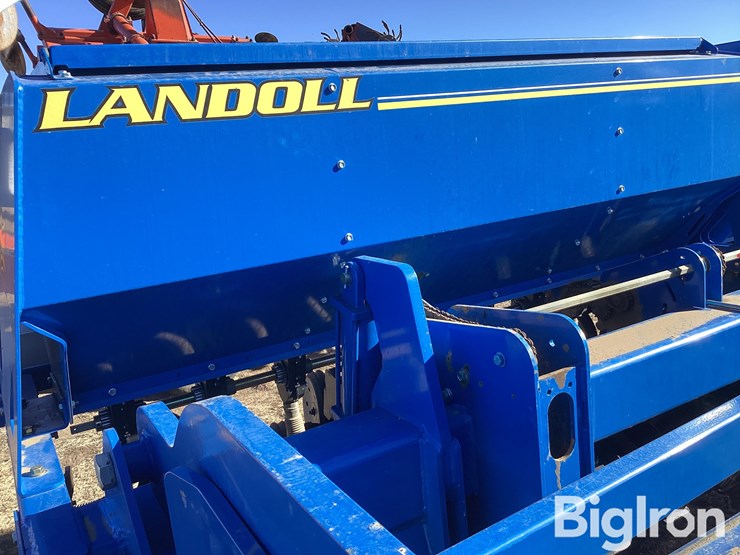 2012-landoll-5530-image-11